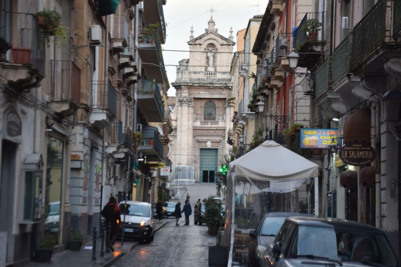 Luxury Catania Bed & Breakfast Exterior photo